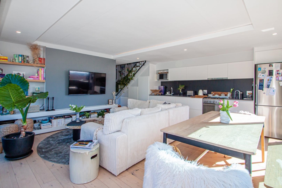2 Bedroom Property for Sale in Sea Point Western Cape
